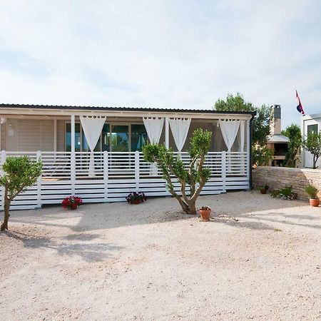 Camp San Antonio Hotel Biograd Na Moru Luaran gambar